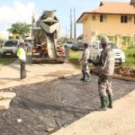 TRAVAUX DE VOIRIES AU LOTISSEMENT SOUCOUROU DE MANA